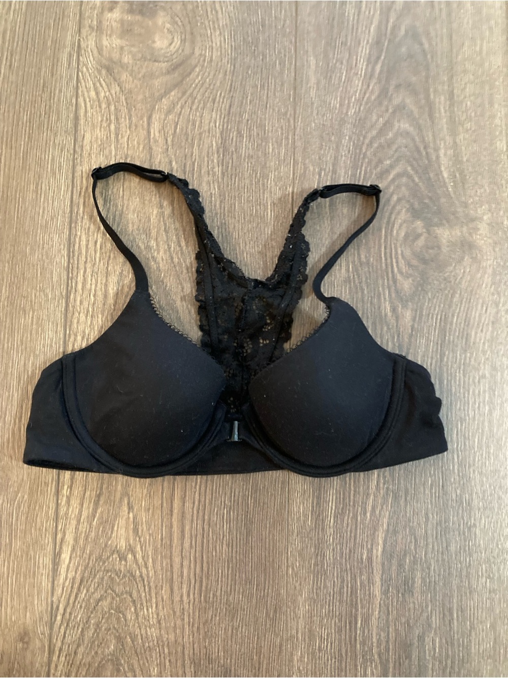 Victoria's Secret Body By Victoria Lined Demi Front Close Black Bra Size 34B